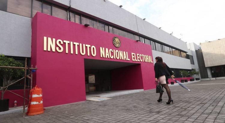 Podría el INE reducir tiempo de precampañas Podría el INE reducir tiempo de precampañas