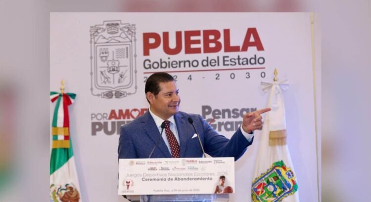 Investigan a 4 dependencias estatales en Puebla