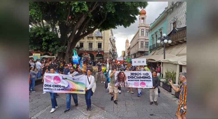 Puebla vibra entre colores y orgullo LGBTTTIQ+