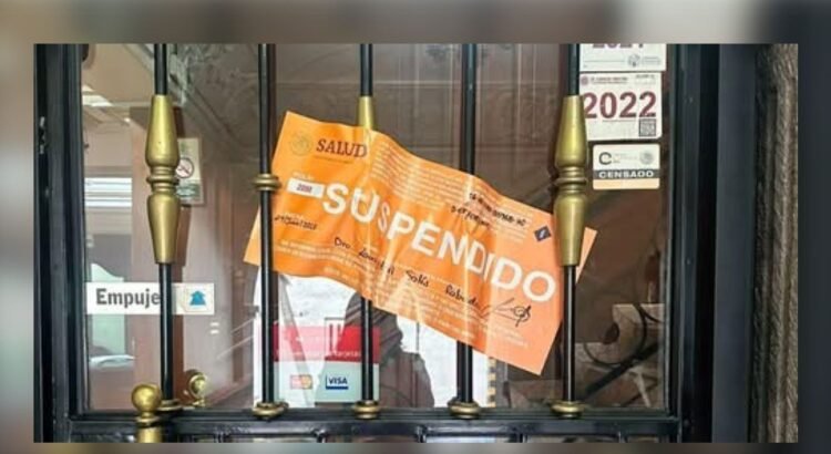 Cierran clínica privada en Puebla tras denuncias y hallazgos de irregularidades sanitarias