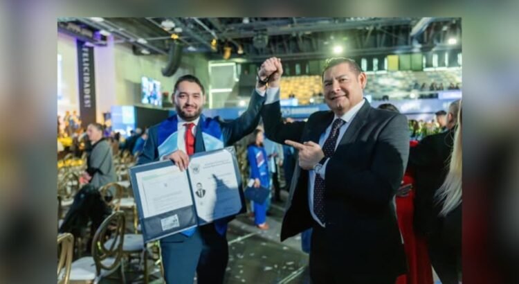 Hijo del gobernador de Puebla operó sin nombramiento formal