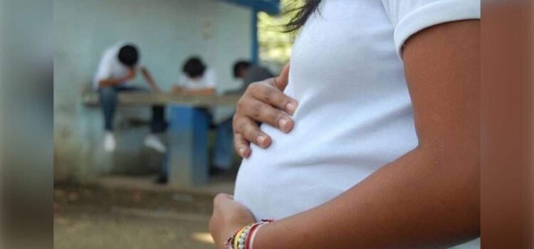 Más de 8 mil 700 embarazos en menores reporta Puebla durante 2024 Más de 8 mil 700 embarazos en menores reporta Puebla durante 2024