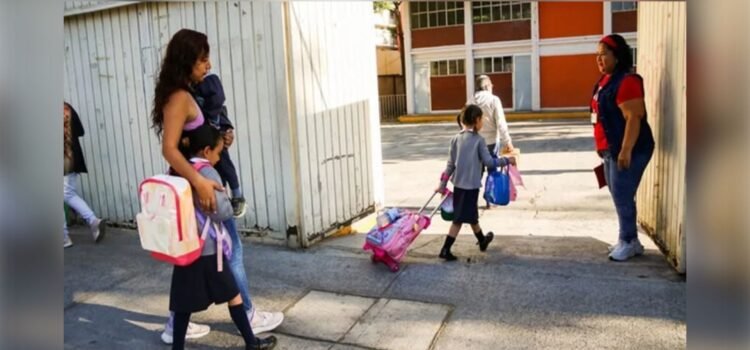 Incertidumbre en Puebla por cambios de adscripción