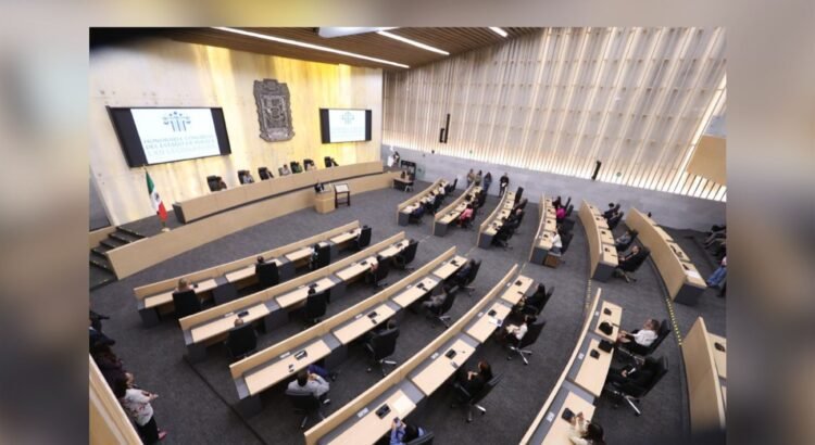 Diputados poblanos recibirán más de un 1 mdp al cierre del año
