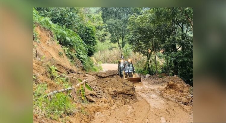 34 comunidades de la Sierra Norte de Puebla permanecen incomunicadas