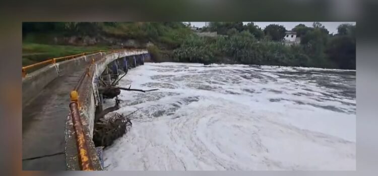 Académicos exigen acción inmediata ante la contaminación de la Cuenca del Atoyac