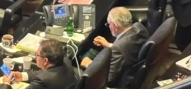 Prefiere Adán Augusto ver la Champions League que atender la sesión del senado