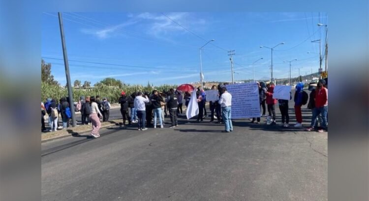 Familiares acusan extorsiones y golpizas dentro del penal de San Miguel Familiares acusan extorsiones y golpizas dentro del penal de San Miguel