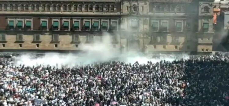 Al menos 120 personas heridas y 40 detenidos, saldo de la Marcha de Generación Z en CDMX Al menos 120 personas heridas y 40 detenidos, saldo de la Marcha de Generación Z en CDMX