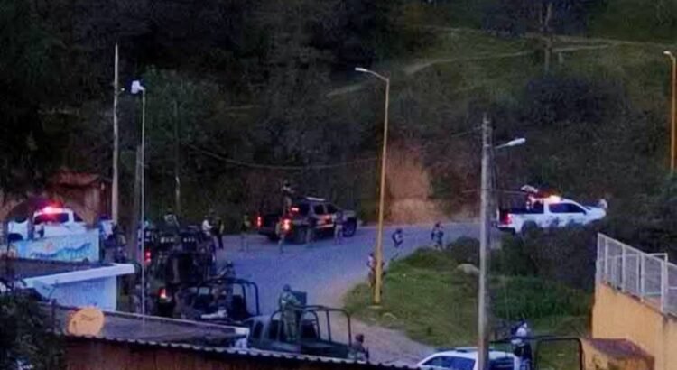 Enfrentamiento entre grupos armados desata pánico en la frontera entre Puebla y Veracruz Enfrentamiento entre grupos armados desata pánico en la frontera entre Puebla y Veracruz