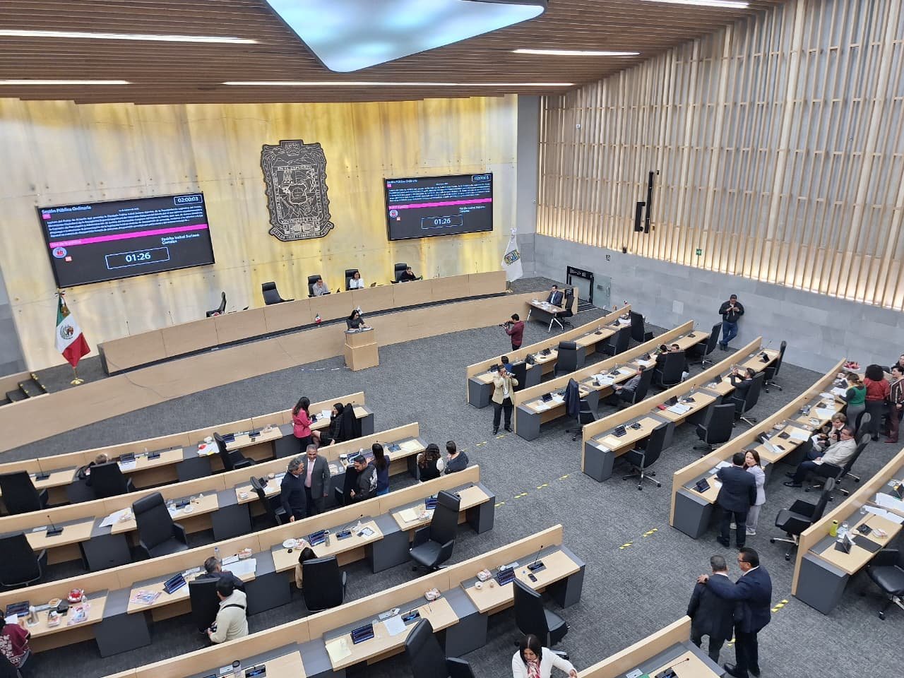 Más de mil iniciativas pendientes en el Congreso de Puebla; analizarán priorizar las del gobernador