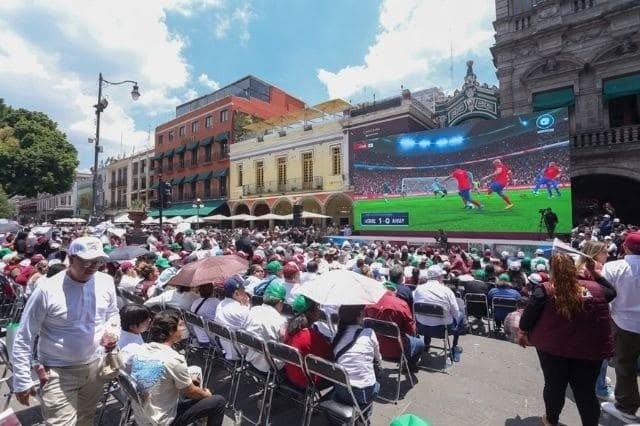 Puebla instalará Fan Zone en el zócalo para el Mundial 2026